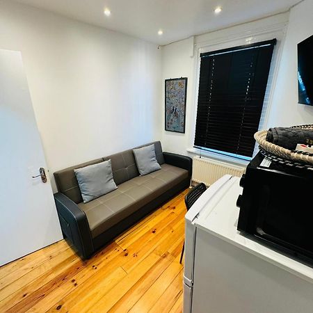 Notting Hill Guest Flat Apartment Ealing Room photo